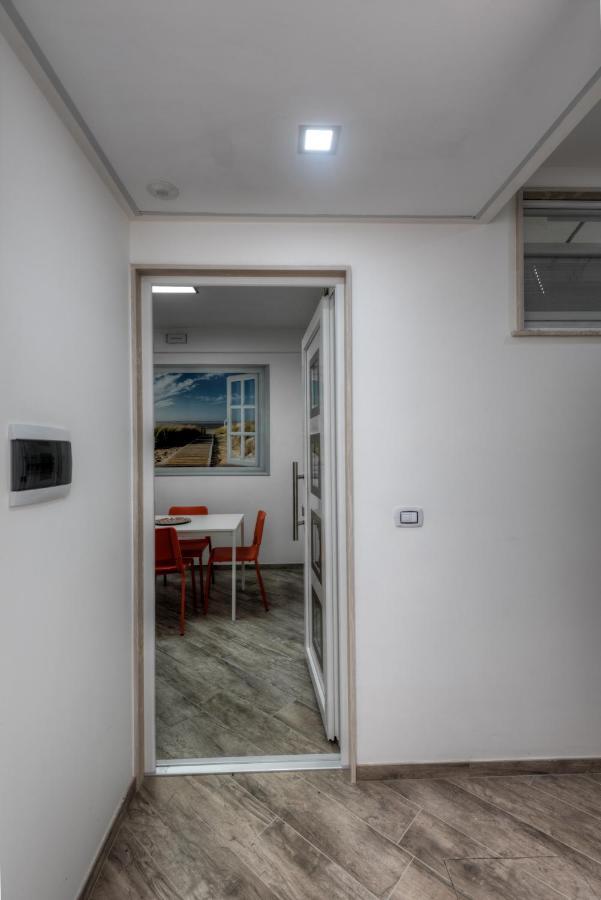 Apartamento Cento Passi Dal Mare By Latuapuglia San Pietro in Bevagna Exterior foto
